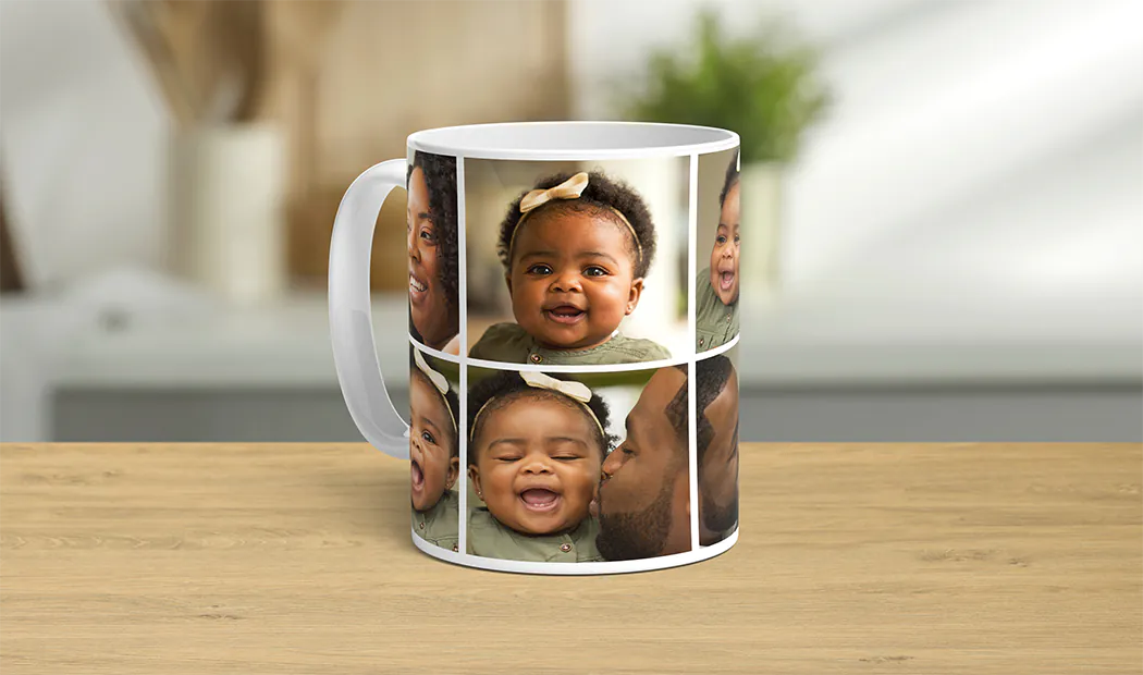 Fotocollage mokken van Printerpix|Op maat ontworpen mok met collage van foto's van het stel en hun baby van Printerpix|Close-up van op maat gemaakte fotomok met een fotocollage van familiefoto's en tekst|Close-up van mok met fotocollage van foto's van een jong stel|Meisje houdt mok vast met fotocollage ontwerp van stel foto's|Twee op maat gemaakte fotomokken met romantische en familiethema afbeeldingen en tekst|||||